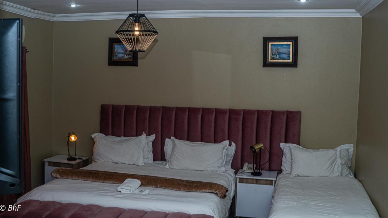 Pretoria-Noord 亨利乔治旅馆酒店 外观 照片